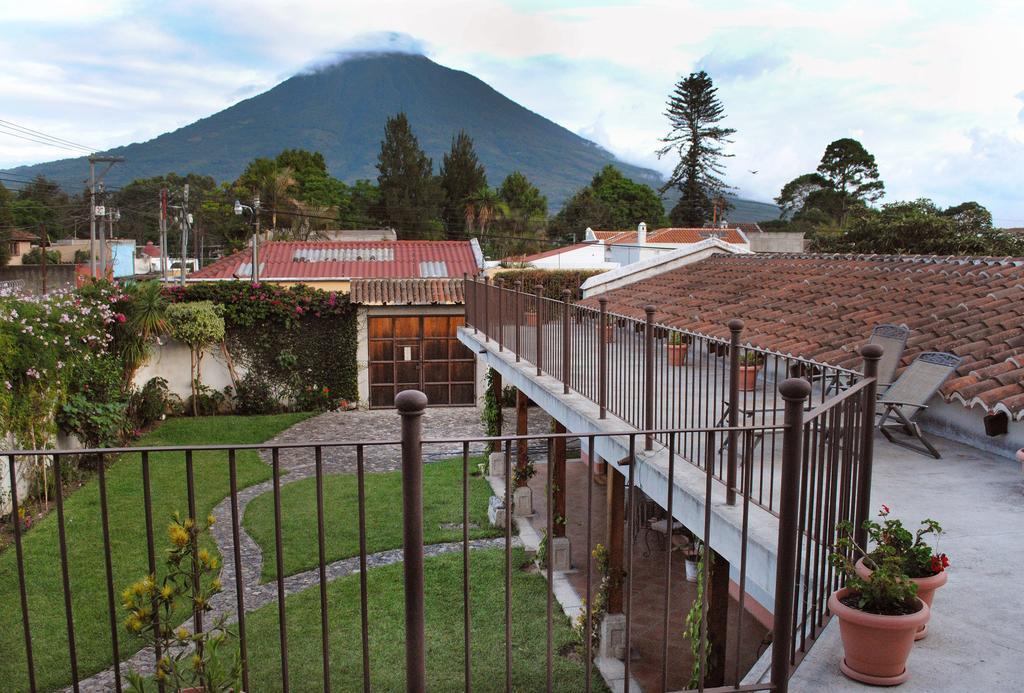 Bed and Breakfast Chez Daniel Antigua Exterior foto